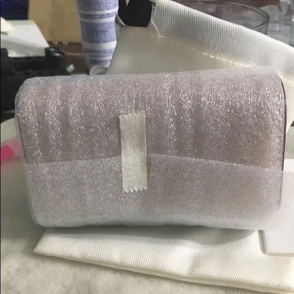 Kate Spade Laurel Way Christine Wallet - Picture 3 of 6